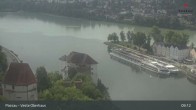 Archiv Foto Webcam Passau: Blick von der Veste Oberhaus auf Donau und Altstadt 08:00