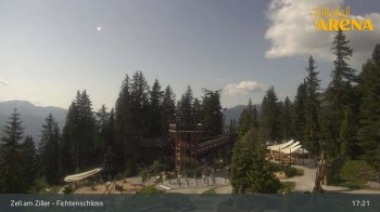 Spruce Tree Castle in Zell am Ziller