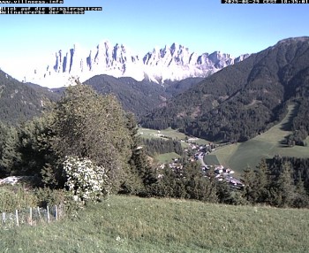 Villnöss - Blick auf St. Magdalena und Geisslerspitzen